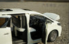 High classic 1:18 Kenfai Lexus LM300H diecast commercial vehicle MVP alloy car model for gift, collection