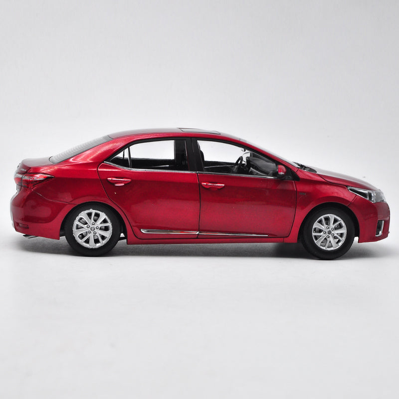 1:18 diecast toyota Corolla 12th version collectible model 2019 in Red/whit/Blue version with small gift