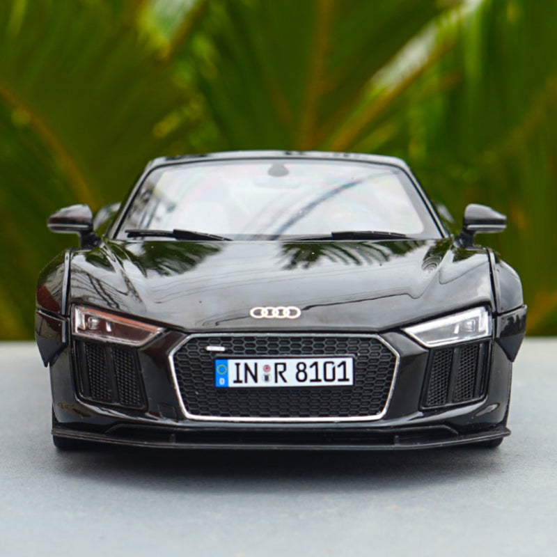Original Authorized Authentic 1/18 Scale Audi R8 V10 plus NEW R8 Diecast roadster Car Model for birthday/christmas gift,collection