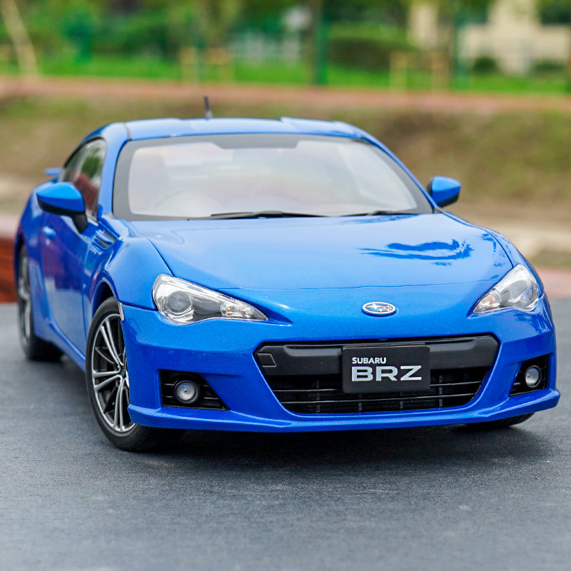 Original AUTOart 1:18 Alloy die casting model Subaru BRZ GT86 Gift collection model with small gift