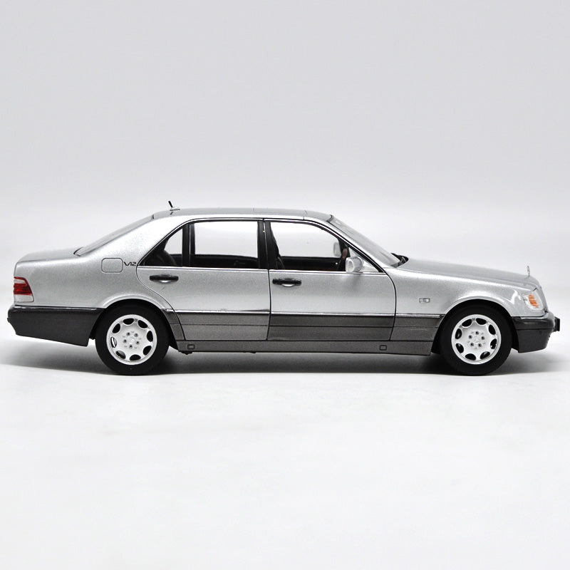 Original Authorized Authentic 1:18 Diecast Benz S600 V12 W140 S Classic Dclassic Toys car model miniature for gift, collection