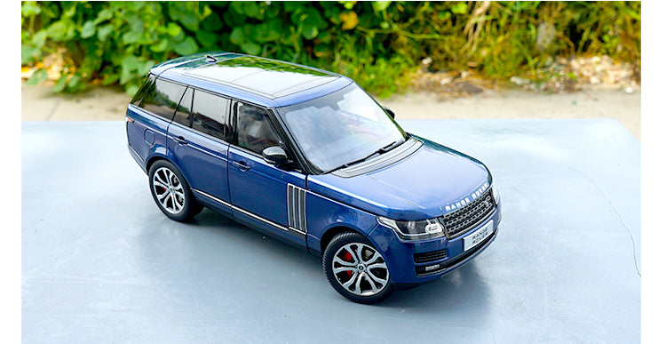 Original Authorized Authentic 1:18 Scale Diecast LCD Model Car Land Rover Range Rover SUV Metal Classic Toy Car Miniature for christmas/Birthday gift, collection