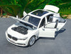 Original factory 1:18 BMW new T7 series Brand new 750Li/760Li Alloy Toy Metal classic toy models for gift, collection