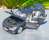 Original factory 1:18 BMW new T7 series Brand new 750Li/760Li Alloy Toy Metal classic toy models for gift, collection
