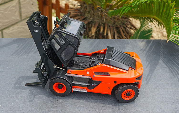 Original factory 1:25 Linde forklift models for gift, collection,toy