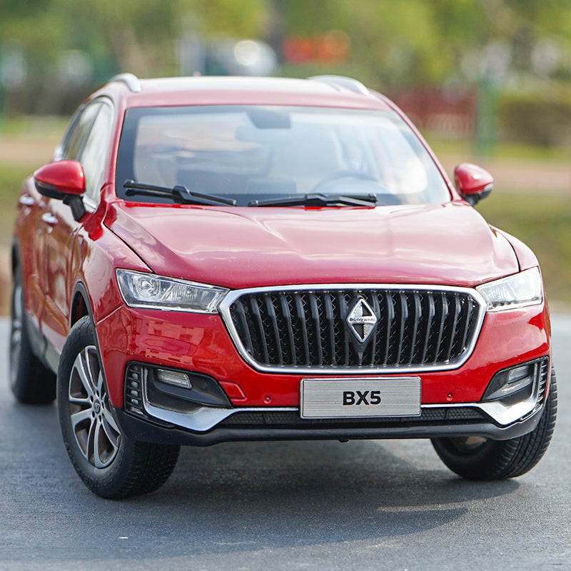 Original manufacturing 1/18 BORGWARD BX5 SUV diecast car model with small gift